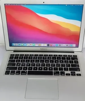 New Laptop Apple MacBook Air 2017 8GB Intel Core i5 SSD 256GB
