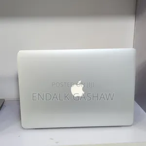 New Laptop Apple MacBook Air 2015 8GB Intel Core i5 SSD 256GB