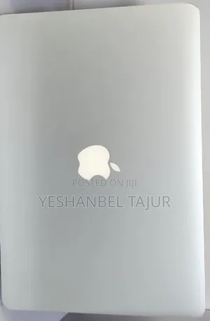 New Laptop Apple MacBook Air 2017 8GB Intel Core i5 SSD 256GB