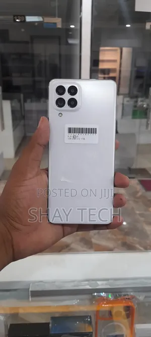 New Samsung Galaxy M53 128 GB White