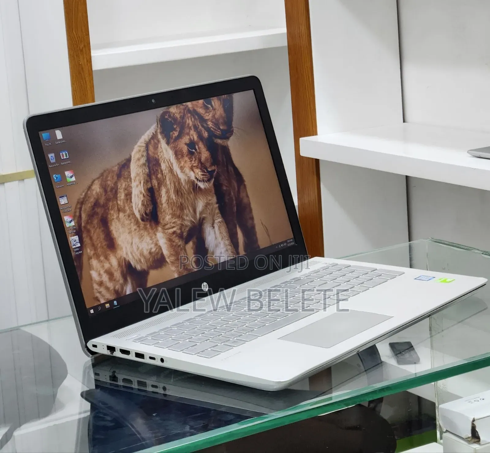 New Laptop HP Pavilion 15 8GB Intel Core i7 SSD 512GB