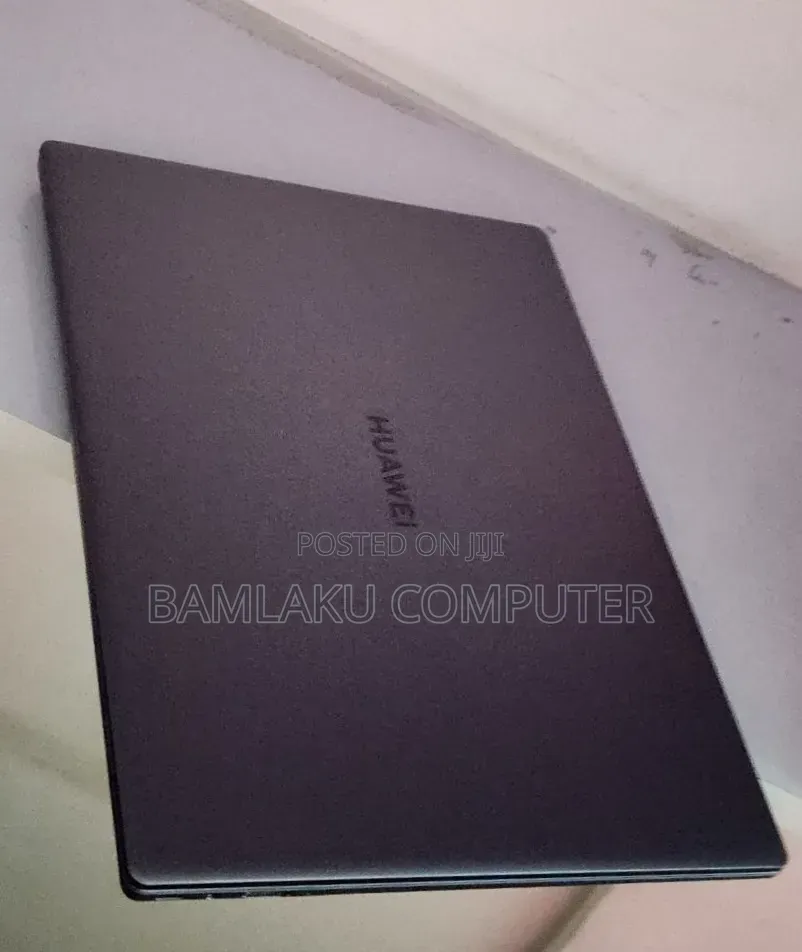 New Laptop Huawei MateBook 13 WRT-W29E 16GB Intel Core i7 SSD 512GB
