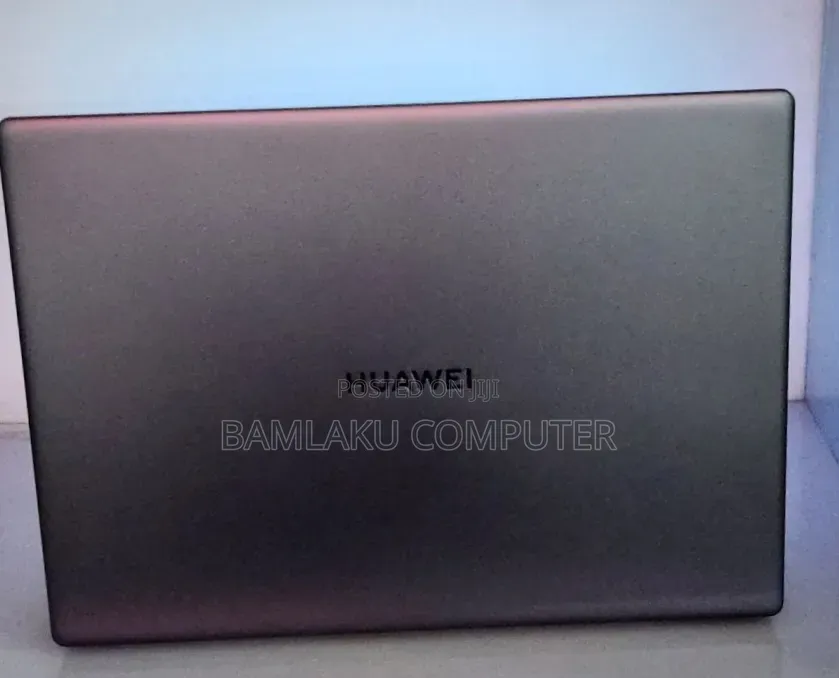 New Laptop Huawei MateBook 13 WRT-W29E 16GB Intel Core i7 SSD 512GB
