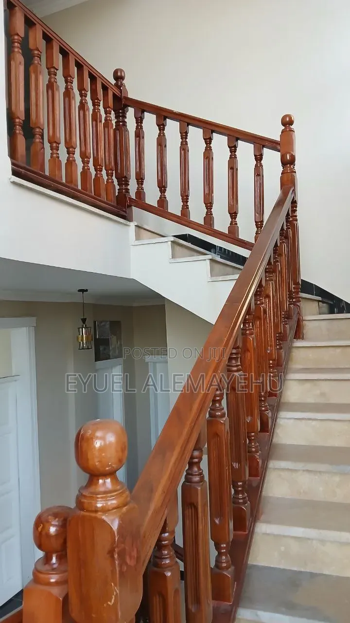 Furnished 6bdrm House in Yeka for sale