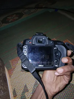 Nikon D90 + 2 Lens