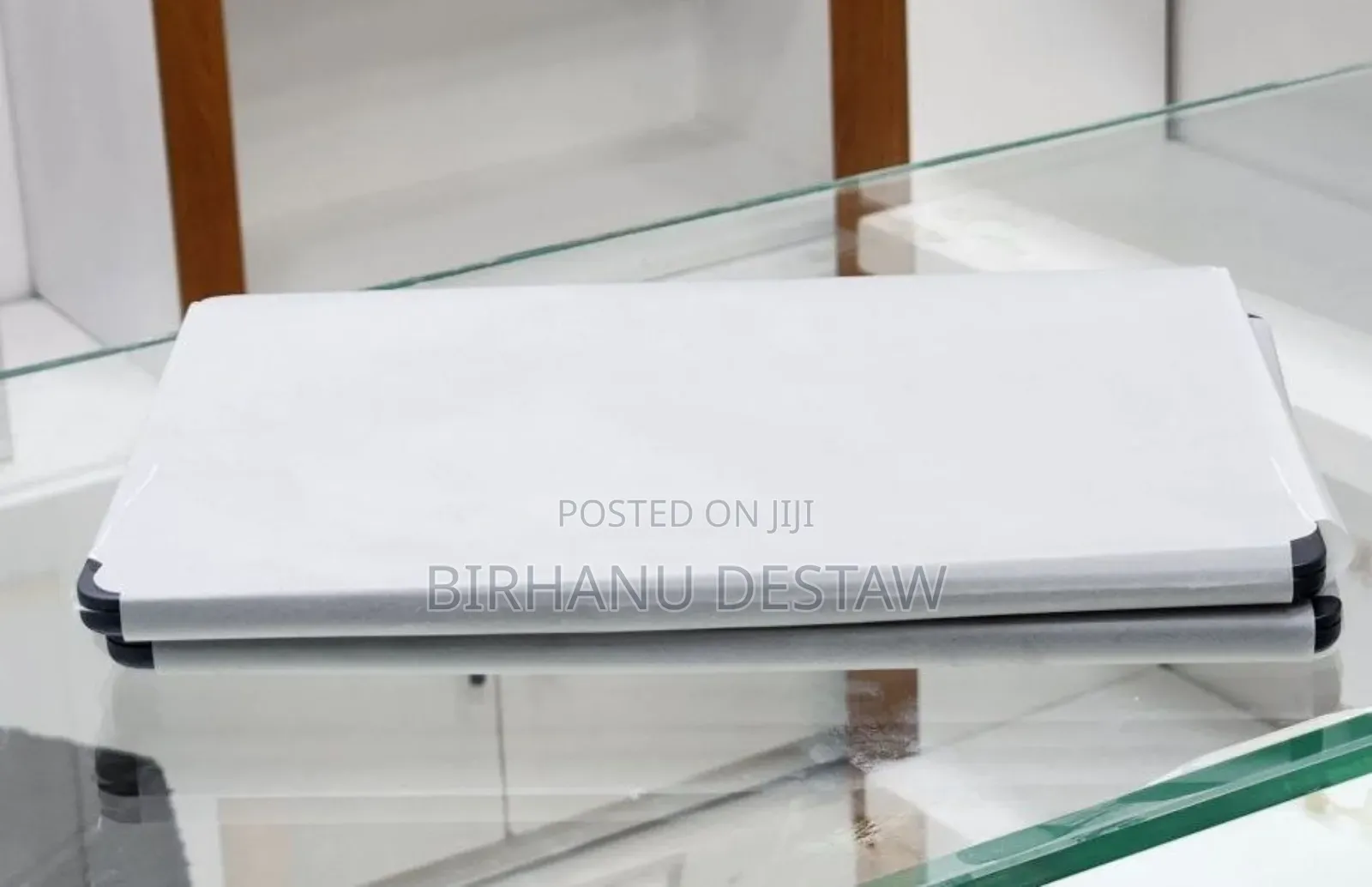 New Laptop Apple MacBook Air 16GB Apple M4 SSD 256GB