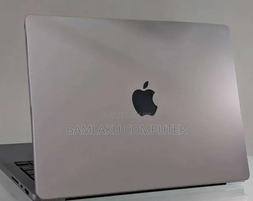 New Laptop Apple MacBook Pro 2021 M1 16GB Apple M1 Pro SSD 512GB