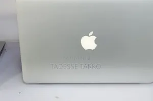 New Laptop Apple MacBook Air 2017 8GB Intel Core i5 SSD 256GB