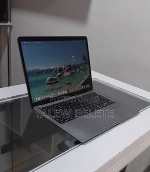 New Laptop Apple MacBook Pro 16GB Apple M1 Pro SSD 512GB