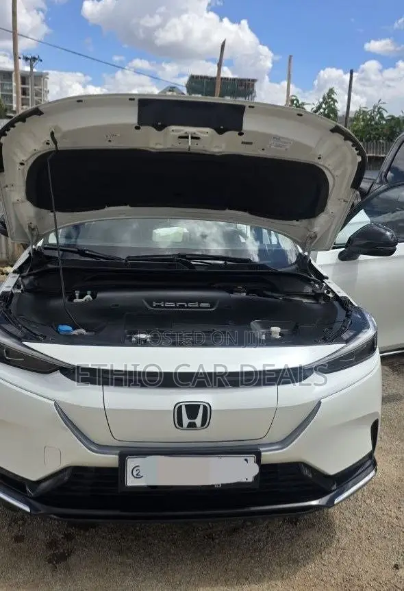 Honda e:NS1 2023 White