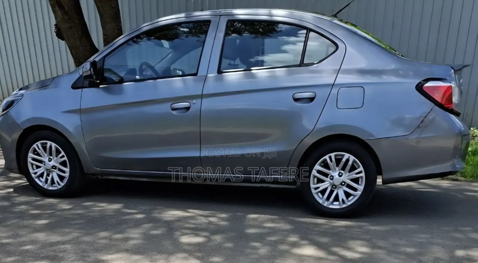 Mitsubishi Attrage 2021 Silver