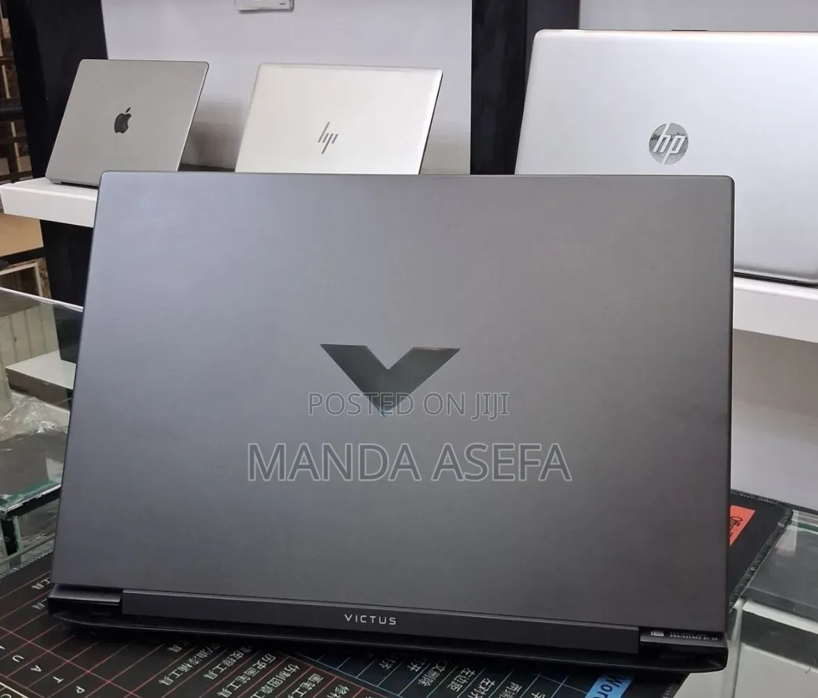 New Laptop HP Victus 16 16GB Intel Core i7 SSD 1T