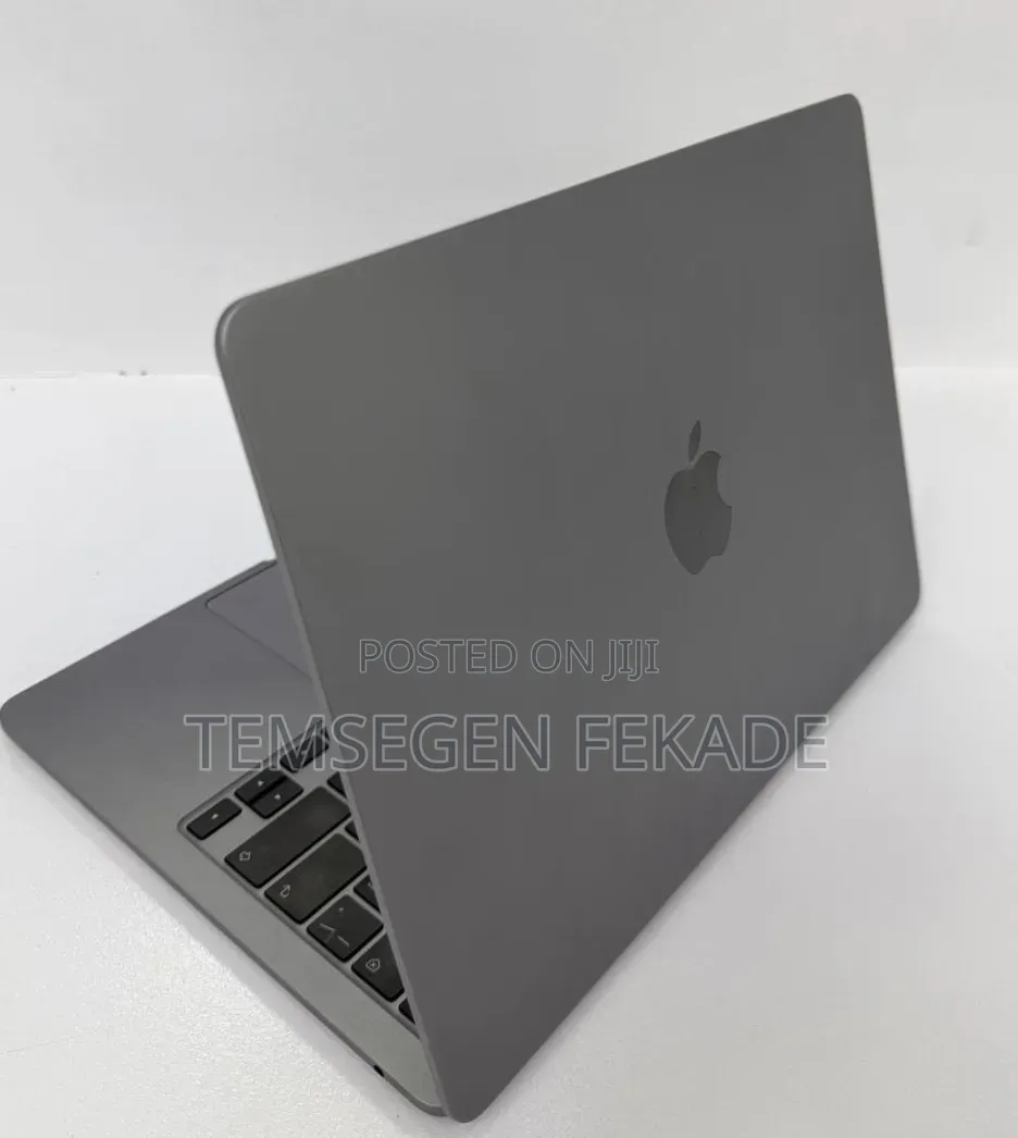 New Laptop Apple MacBook Air 2023 M2 8GB Apple M2 SSD 256GB