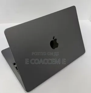 New Laptop Apple MacBook 16GB Apple M3 SSD 256GB