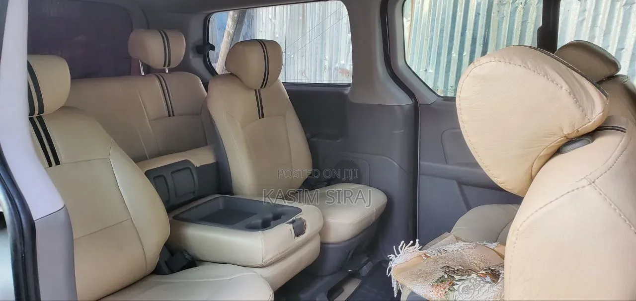 Hyundai Starex 2013 Silver