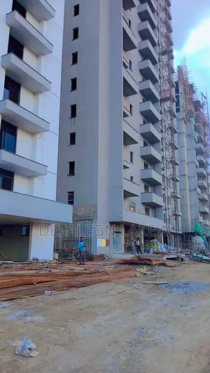 ቦሌ ወሎ ሰፈር 95% የተጠናቀቁ ኮምፓውንድ አፓርትመንት