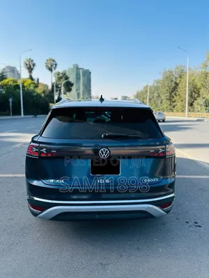 Volkswagen ID.6 2022 Black