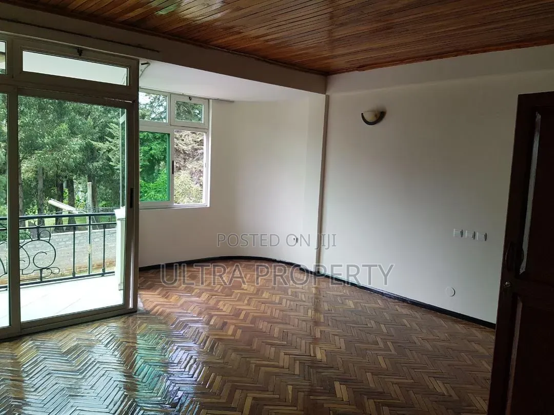 3bdrm House in Bole for sale