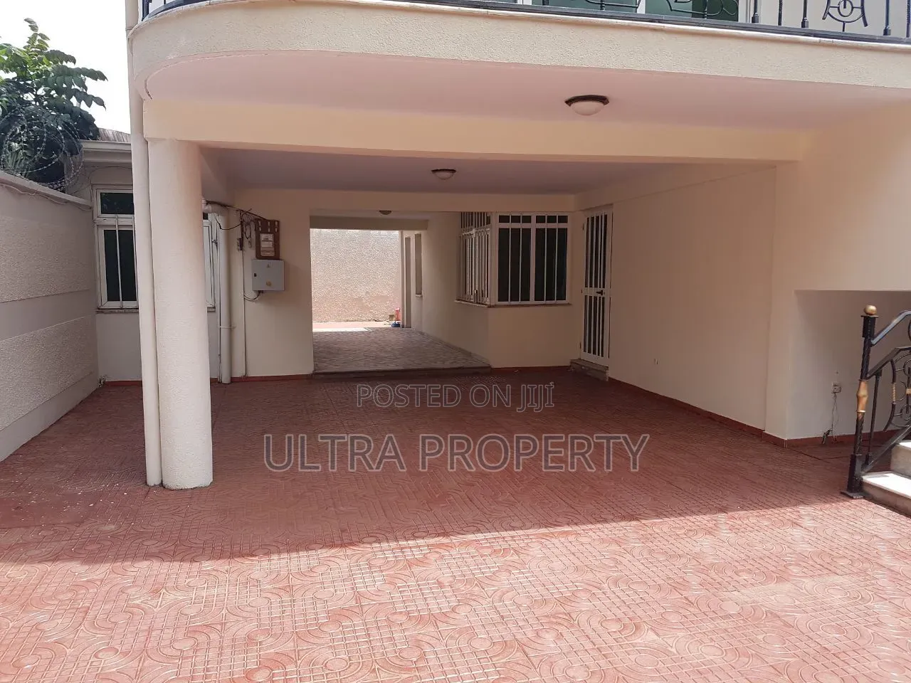 3bdrm House in Bole for sale
