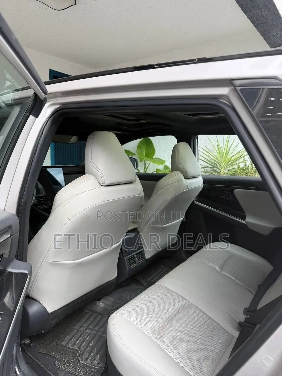Toyota bZ4X 2024 Gray