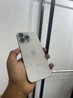 New Apple iPhone 16 Pro Max 256 GB Silver