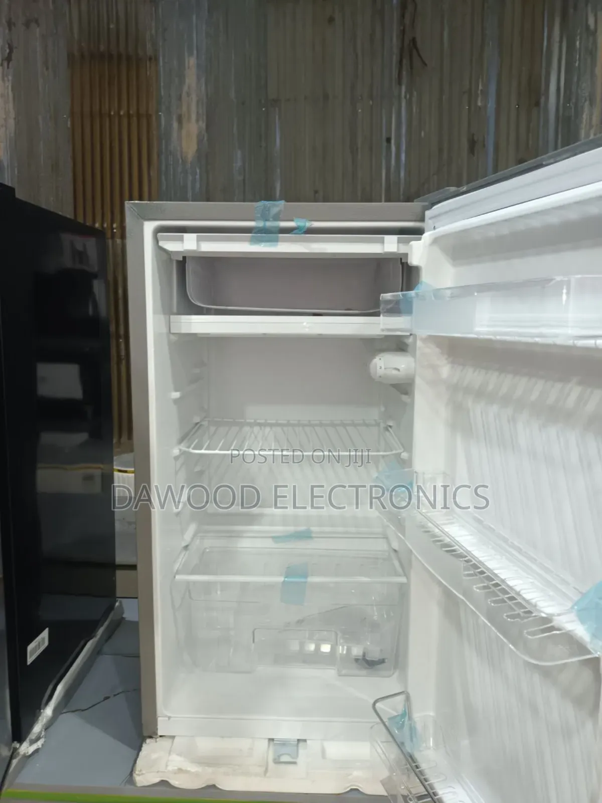 Boss Single Door Refrigerator