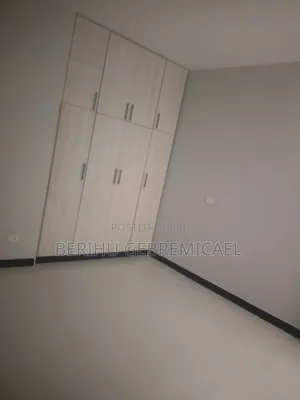 3bdrm Apartment in አያተ, Yeka for rent