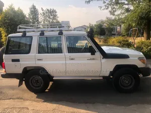 Toyota Land Cruiser 2020