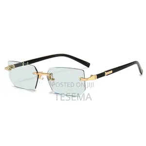 Sunglass Manufactured in Italy