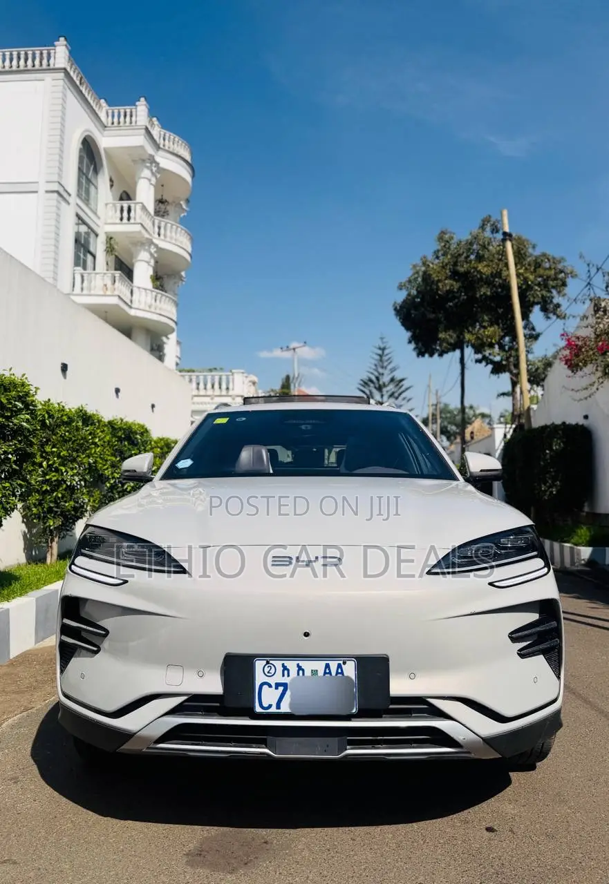 BYD Song Plus 2025 White