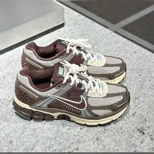 Nike Vomero Shose