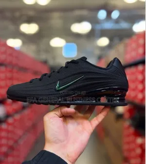 Nike Shox Z Sneaker Shose