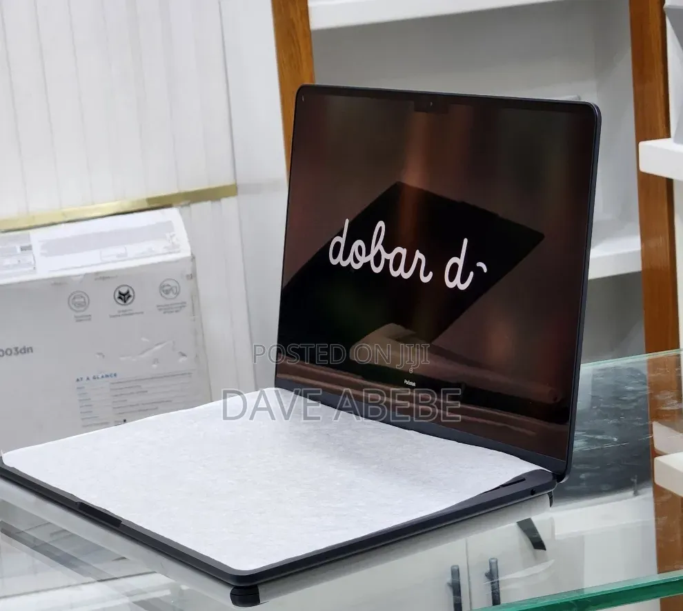 New Laptop Apple MacBook Air 2024 M3 13-inch 16GB Apple M4 SSD 256GB