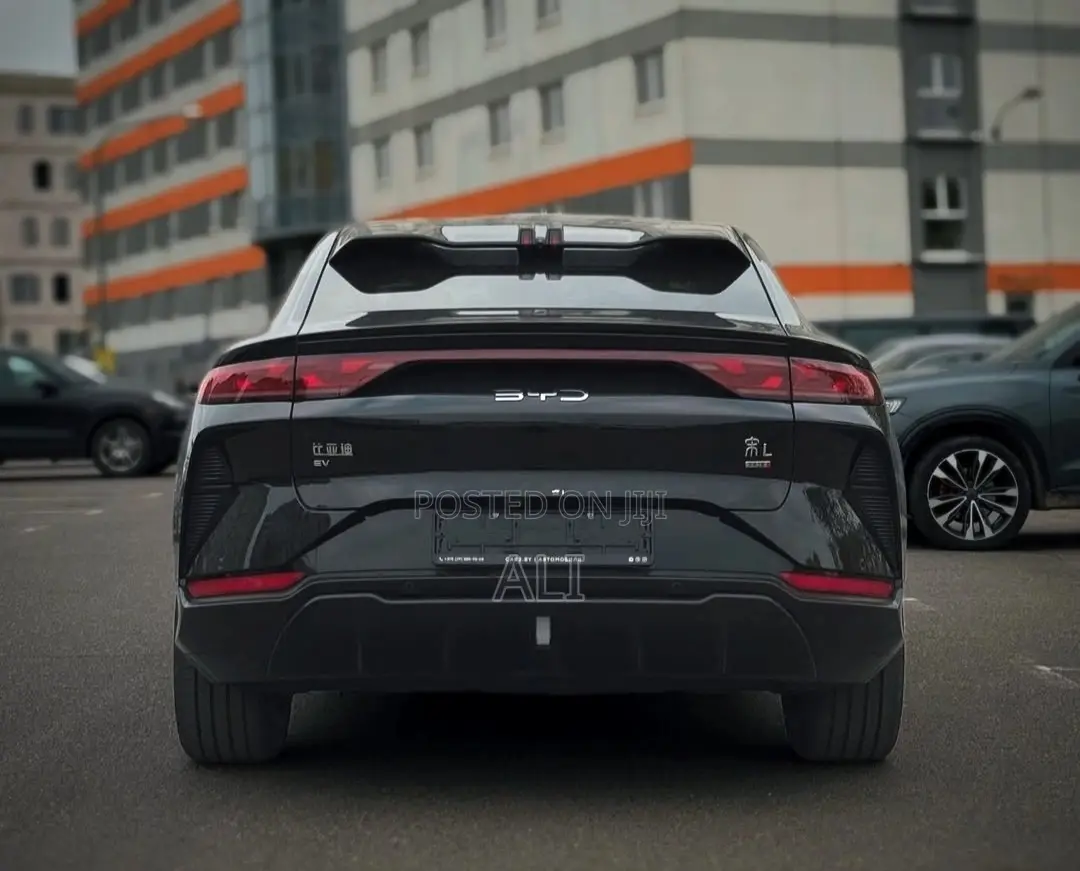 New BYD Song L DM-i 2025 Black