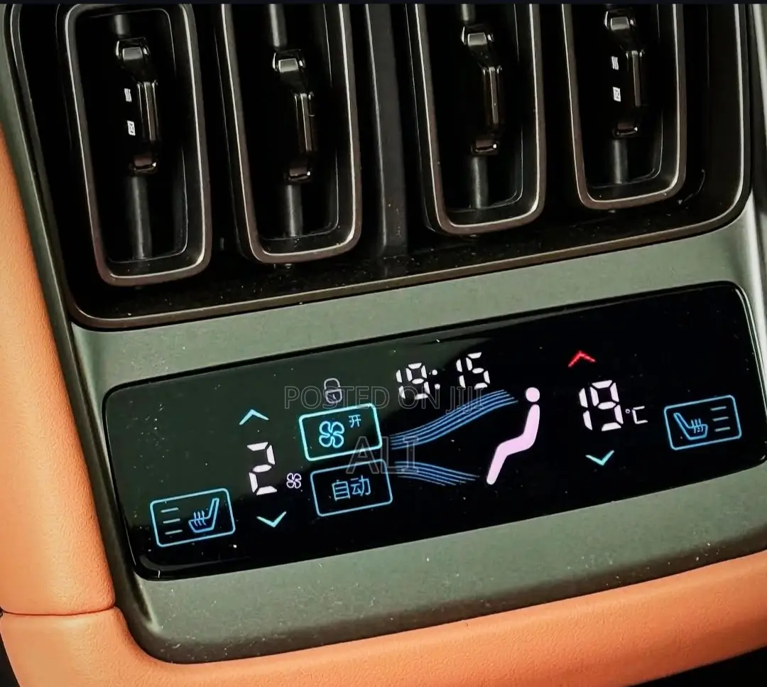 New BYD Song L DM-i 2025 Black