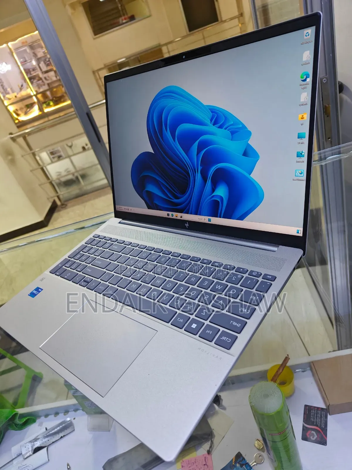 New Laptop HP Pavilion 15 16GB Intel Core i7 SSD 1T
