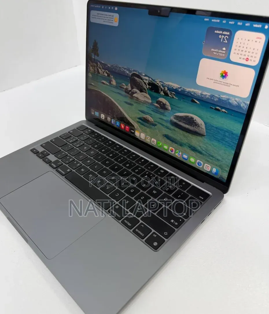 New Laptop Apple MacBook Air 2022 M2 8GB Apple M2 SSD 256GB