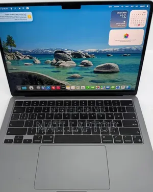 New Laptop Apple MacBook Air 2022 M2 8GB Apple M2 SSD 256GB