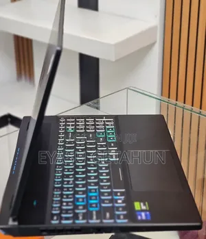 New Laptop Acer Predator Helios 300 16GB Intel Core i9 SSD 1T