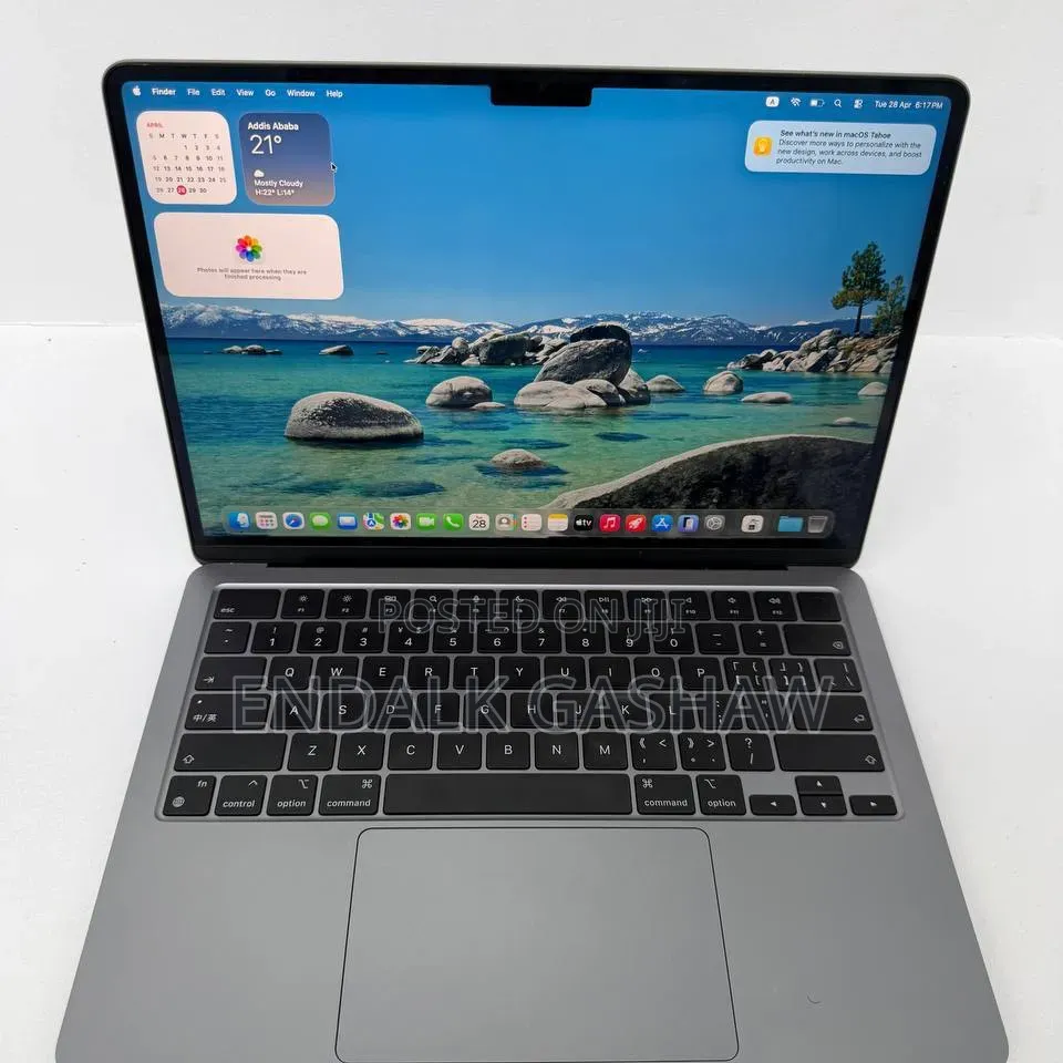 New Laptop Apple MacBook Air 2022 M2 8GB Apple M2 SSD 256GB