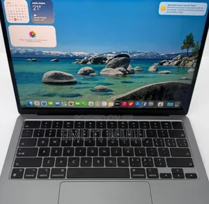 New Laptop Apple MacBook Air 2022 M2 8GB Intel Core i7 SSD 512GB