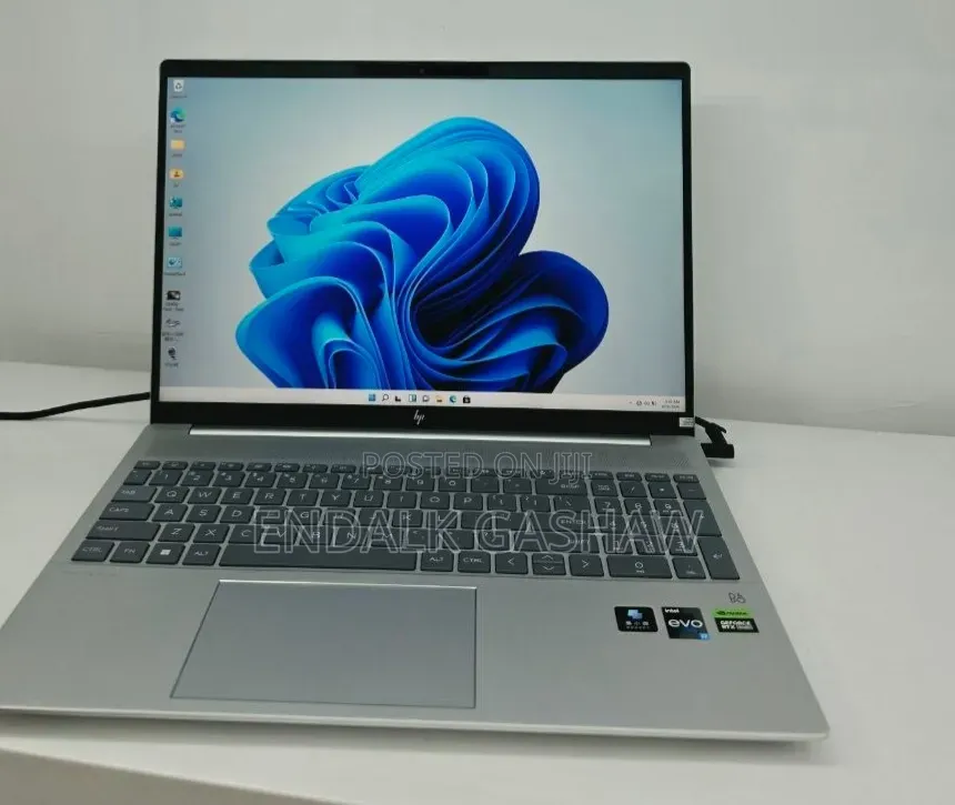 New Laptop HP ProBook 450 G0 16GB Intel Core i7 SSD 1T