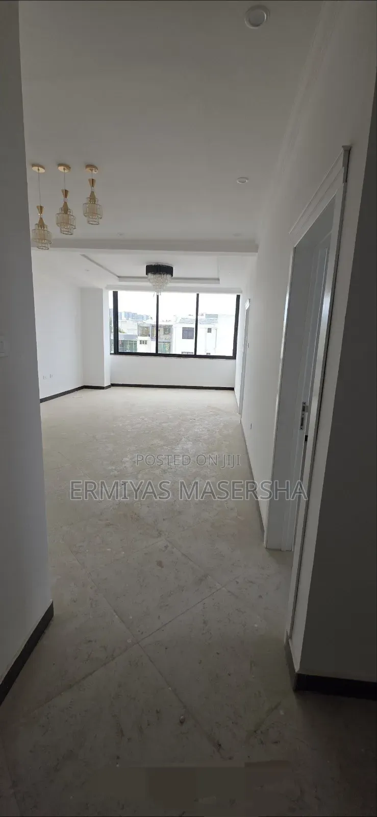 Furnished 3bdrm Apartment in Yeka for sale