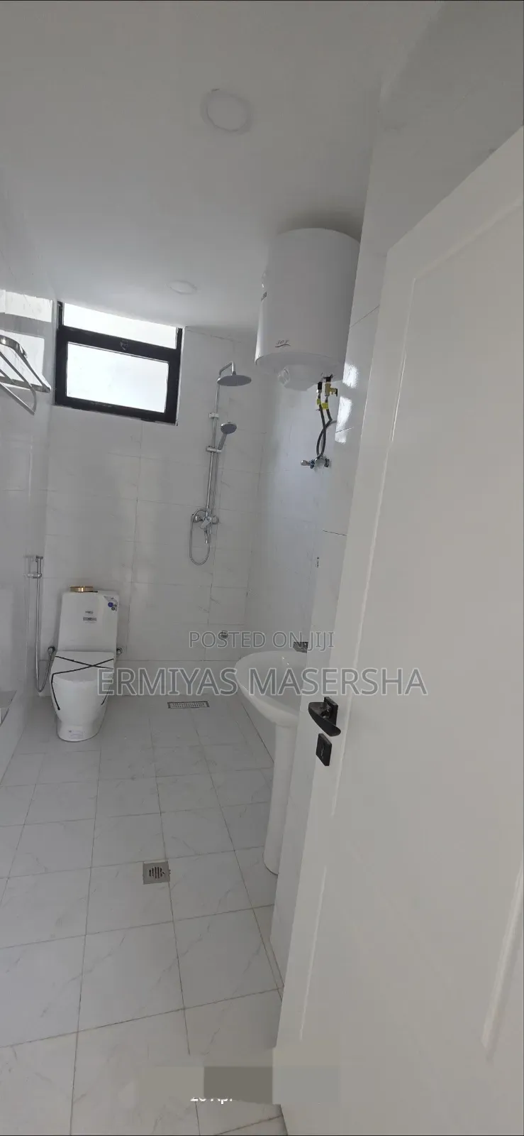Furnished 3bdrm Apartment in Yeka for sale