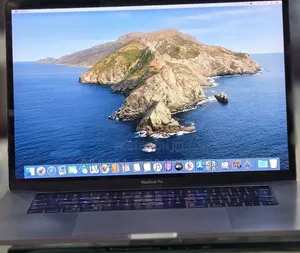 New Laptop Apple MacBook Pro 2018 32GB Intel Core i9 SSD 1T