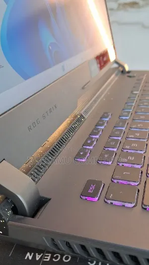 New Laptop Asus ROG Strix G15 16GB AMD A8 SSD 512GB
