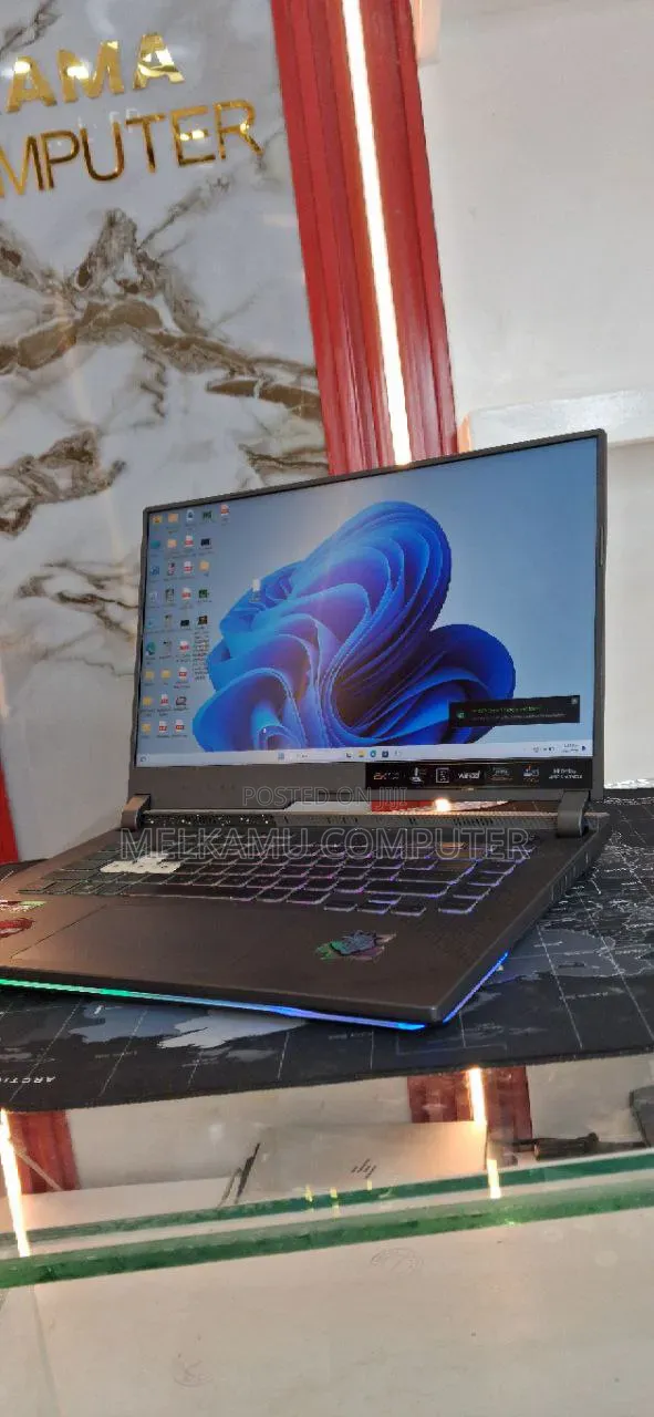 New Laptop Asus ROG Strix G15 16GB AMD A8 SSD 512GB
