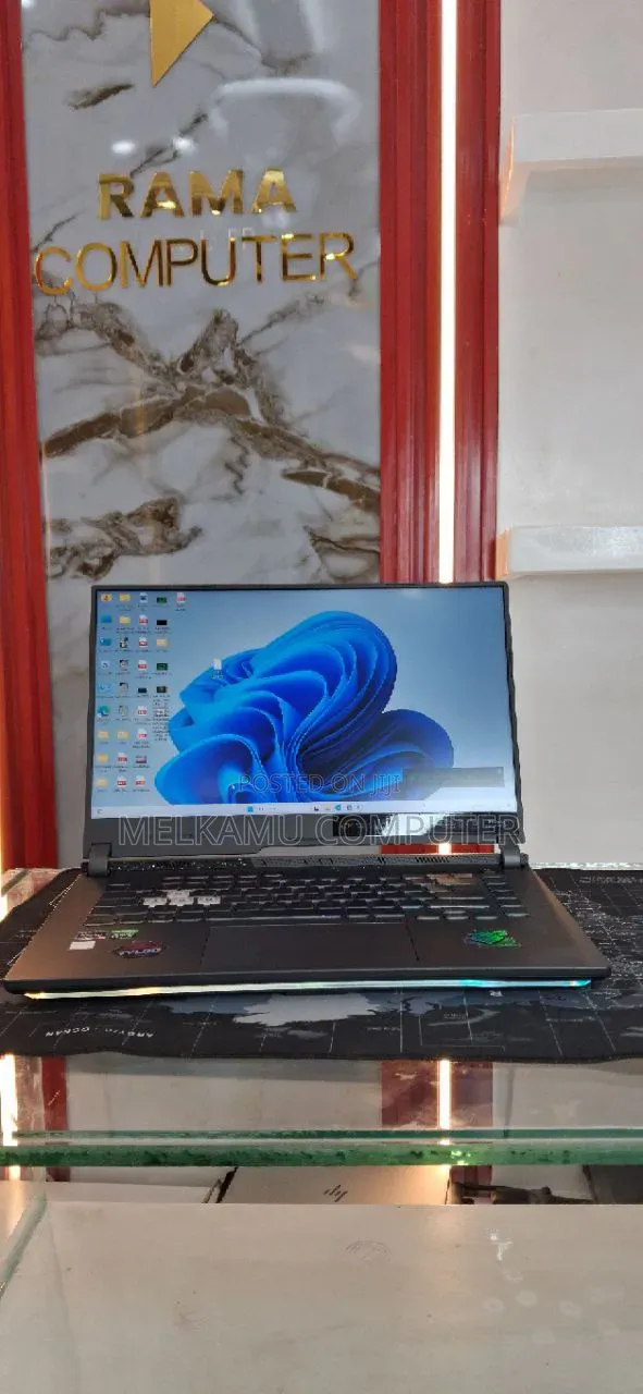 New Laptop Asus ROG Strix G15 16GB AMD A8 SSD 512GB