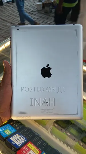 Apple iPad 3 Wi-Fi 16 GB Silver
