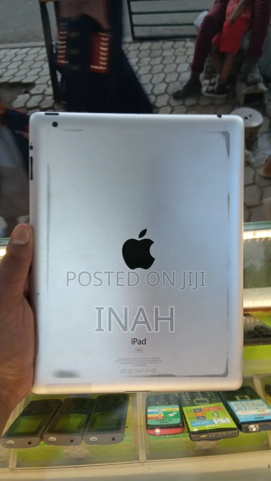 Apple iPad 3 Wi-Fi 16 GB Silver